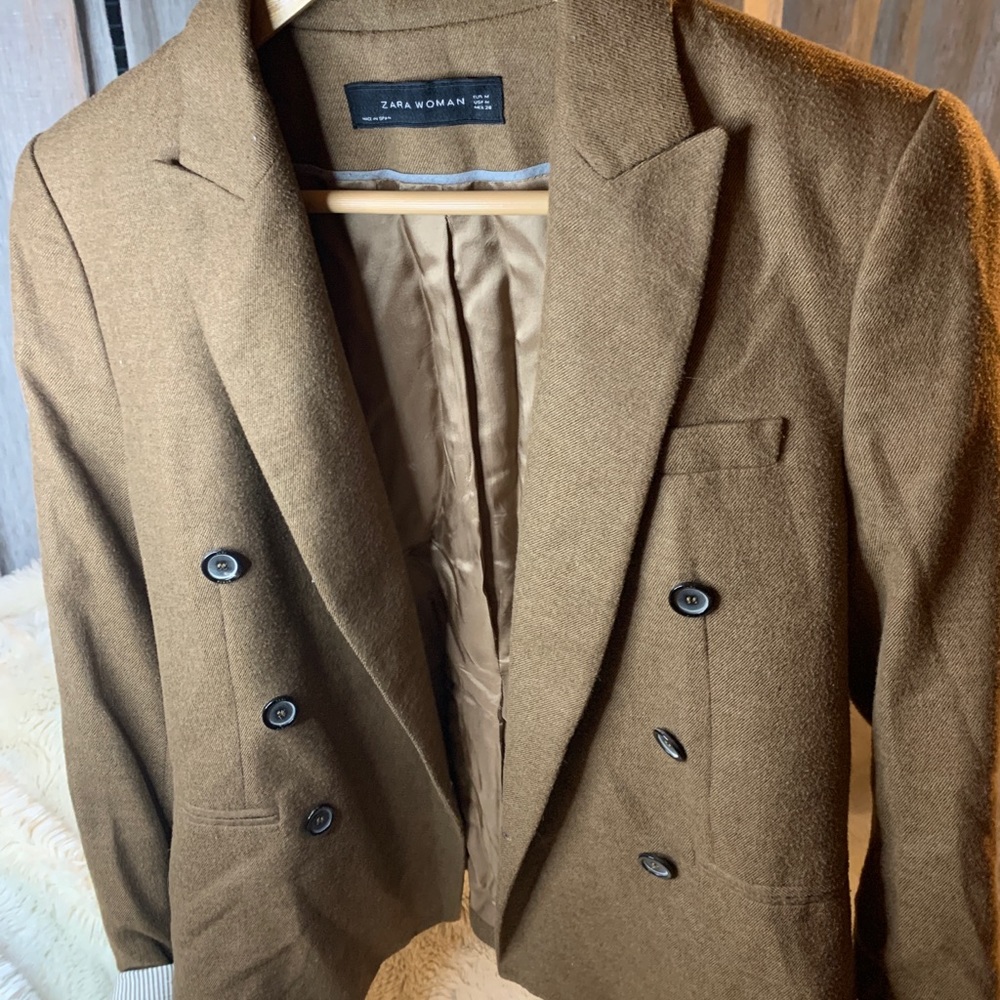 Jacket - Picture 2 of 3